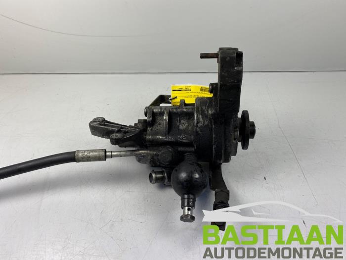 Gebruikte Stuurpomp BMW 5 serie Touring (E61) 530xd 24V Prijs € 124,99 Margeregeling aangeboden door Bastiaan Autodemontage