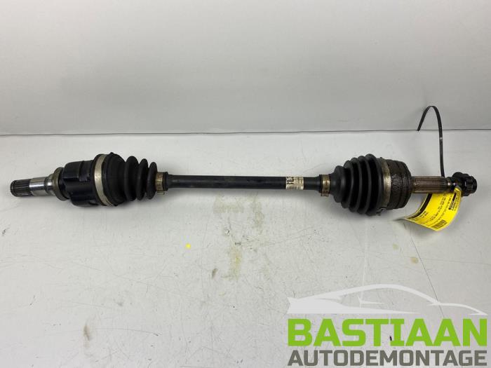 Gebruikte Steekas links-voor Citroen C1 1.0 Vti 68 12V Prijs € 64,99 Margeregeling aangeboden door Bastiaan Autodemontage