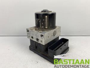 Gebruikte ABS Pomp Volkswagen Polo IV (9N1/2/3) 1.2 Prijs € 61,00 Margeregeling aangeboden door Bastiaan Autodemontage