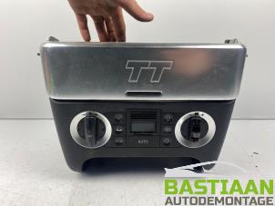Gebruikte Radio omlijsting Audi TT (8N3) 1.8 T 20V Quattro Prijs € 59,99 Margeregeling aangeboden door Bastiaan Autodemontage