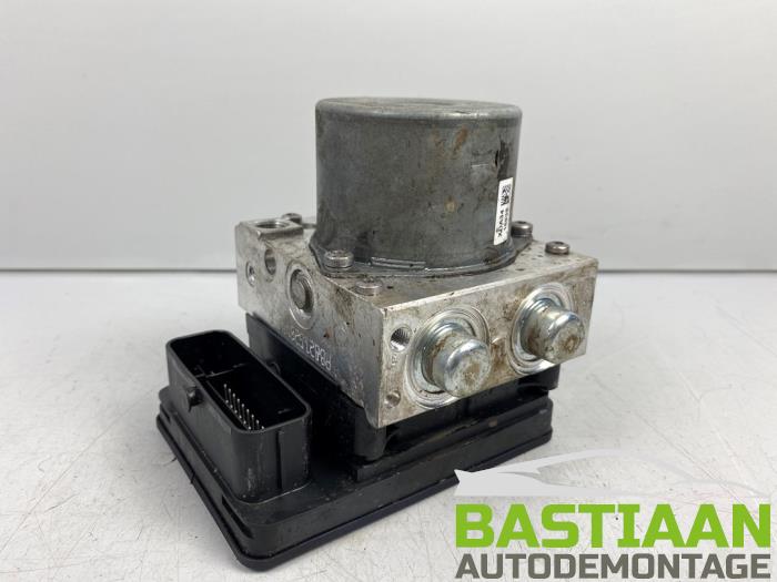 Gebruikte ABS Pomp Skoda Citigo 1.0 12V Prijs € 81,00 Margeregeling aangeboden door Bastiaan Autodemontage