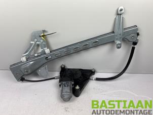 Gebruikte Raammechaniek 4Deurs links-voor Citroen C1 1.0 Vti 68 12V Prijs € 44,99 Margeregeling aangeboden door Bastiaan Autodemontage