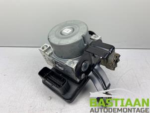 Gebruikte ABS Pomp BMW 1 serie (F20) 116i 1.5 12V Prijs € 135,00 Margeregeling aangeboden door Bastiaan Autodemontage