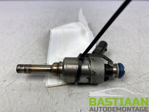 Gebruikte Injector (benzine injectie) Volkswagen Golf VI (5K1) 2.0 GTI 16V Prijs € 34,99 Margeregeling aangeboden door Bastiaan Autodemontage