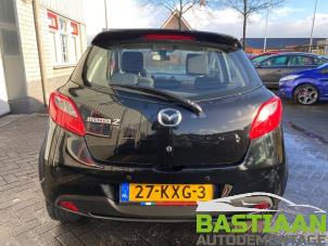 Gebruikte Bumper achter Mazda 2 (DE) 1.3 16V S-VT Prijs € 149,99 Margeregeling aangeboden door Bastiaan Autodemontage