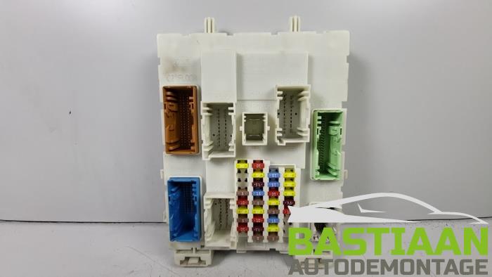 Computer Body Control van een Ford Focus 3 Wagon 1.0 Ti-VCT EcoBoost 12V 100 2012