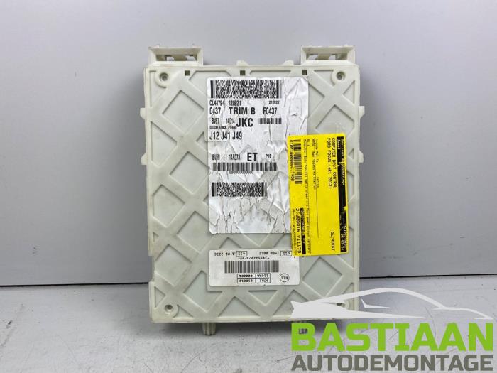 Computer Body Control van een Ford Focus 3 Wagon 1.0 Ti-VCT EcoBoost 12V 100 2012