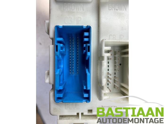 Computer Body Control van een Ford Focus 3 Wagon 1.0 Ti-VCT EcoBoost 12V 100 2012