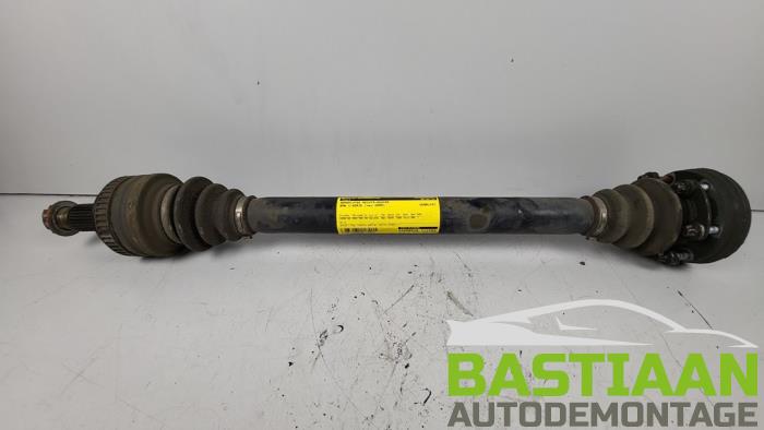 Gebruikte Aandrijfas rechts-achter BMW 1 serie (E87/87N) 116i 1.6 16V Prijs € 24,99 Margeregeling aangeboden door Bastiaan Autodemontage