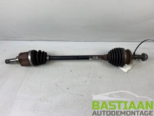 Gebruikte Aandrijfas links-voor Volkswagen Up! (121) 1.0 12V 60 Prijs € 29,99 Margeregeling aangeboden door Bastiaan Autodemontage