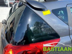 Gebruikte Ruit Extra 2Deurs rechts-achter Peugeot 207 SW (WE/WU) 1.6 16V Prijs € 74,99 Margeregeling aangeboden door Bastiaan Autodemontage