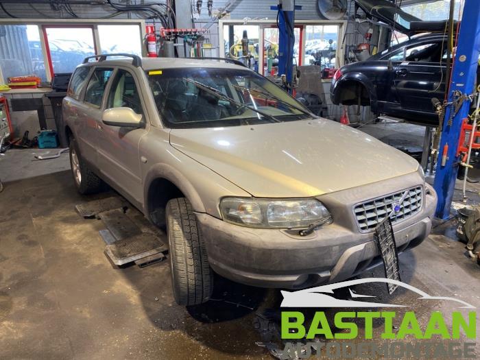Gebruikte Automaatbak Volvo XC70 (SZ) XC70 2.4 T 20V Prijs € 324,99 Margeregeling aangeboden door Bastiaan Autodemontage