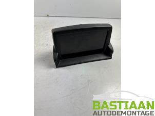 Gebruikte Display Interieur Peugeot 307 CC (3B) 2.0 16V Prijs € 99,99 Margeregeling aangeboden door Bastiaan Autodemontage