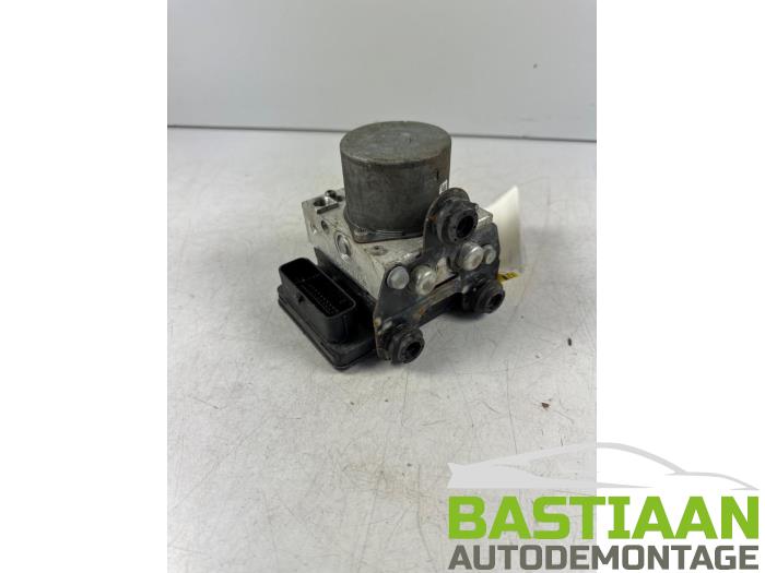Gebruikte ABS Pomp Skoda Citigo 1.0 12V Prijs € 47,00 Margeregeling aangeboden door Bastiaan Autodemontage