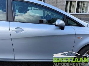 Gebruikte Portier 4Deurs rechts-voor Seat Leon (1P1) 2.0 FSI 16V Prijs € 49,95 Margeregeling aangeboden door Bastiaan Autodemontage