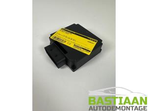 Gebruikte Spanningsregelaar Volkswagen Golf VI Cabrio (1K) 2.0 TDI 16V Prijs € 19,99 Margeregeling aangeboden door Bastiaan Autodemontage