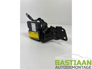 Gebruikte ABS Pomp Volkswagen Polo VI (AW1) 1.0 TSI 12V Prijs € 85,00 Margeregeling aangeboden door Bastiaan Autodemontage