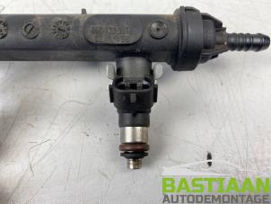 Gebruikte Injector (benzine injectie) Volkswagen Up! (121) 1.0 12V 60 Prijs € 14,99 Margeregeling aangeboden door Bastiaan Autodemontage