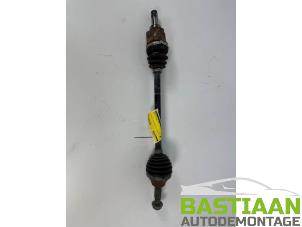 Gebruikte Steekas links-voor Volkswagen Up! (121) 1.0 12V 60 Prijs € 39,99 Margeregeling aangeboden door Bastiaan Autodemontage