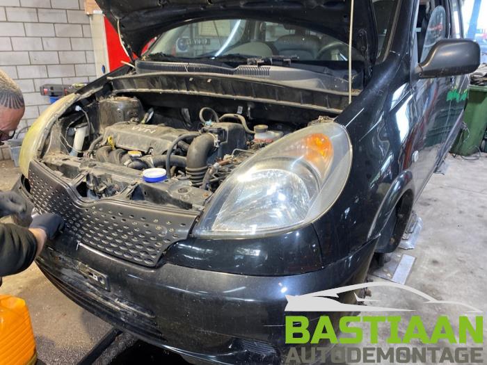Gebruikte Subframe Toyota Yaris Verso (P2) 1.3 16V Prijs op aanvraag aangeboden door Bastiaan Autodemontage