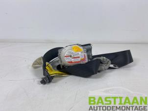 Gebruikte Veiligheidsgordel links-voor Suzuki Swift (ZA/ZC/ZD1/2/3/9) 1.3 VVT 16V Prijs € 74,90 Margeregeling aangeboden door Bastiaan Autodemontage