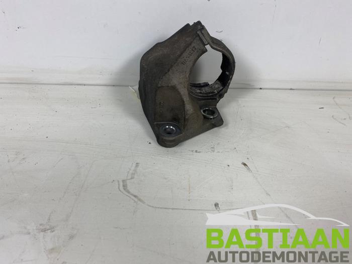 Gebruikte Motorrubber Renault Clio IV (5R) 0.9 Energy TCE 90 12V Prijs € 49,90 Margeregeling aangeboden door Bastiaan Autodemontage