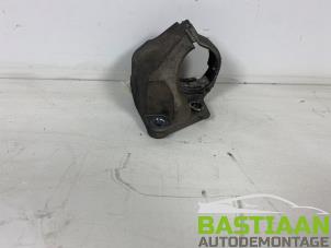 Gebruikte Motorrubber Renault Clio IV (5R) 0.9 Energy TCE 90 12V Prijs € 49,90 Margeregeling aangeboden door Bastiaan Autodemontage