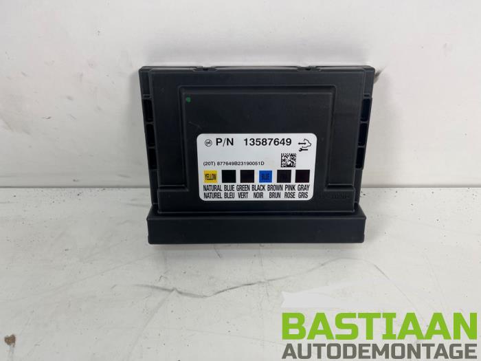 Gebruikte Computer Body Control Opel Adam 1.4 16V Prijs € 79,99 Margeregeling aangeboden door Bastiaan Autodemontage