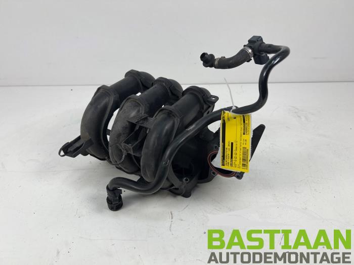Gebruikte Spruitstuk Inlaat Ford Fiesta 6 (JA8) 1.0 Ti-VCT 12V 65 Prijs € 44,90 Margeregeling aangeboden door Bastiaan Autodemontage
