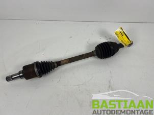 Gebruikte Cardanas links-voor (VWA) Ford Fiesta 6 (JA8) 1.0 Ti-VCT 12V 65 Prijs € 44,90 Margeregeling aangeboden door Bastiaan Autodemontage