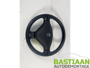 Gebruikte Stuurwiel Peugeot 207/207+ (WA/WC/WM) 1.4 16V VTi Prijs € 49,99 Margeregeling aangeboden door Bastiaan Autodemontage