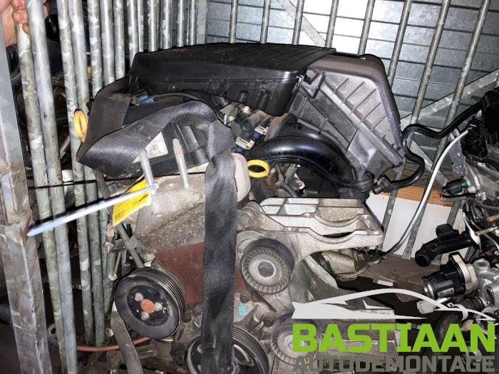 Gebruikte Motor Ford Fiesta 5 (JD/JH) 1.3 Prijs € 285,00 Margeregeling aangeboden door Bastiaan Autodemontage