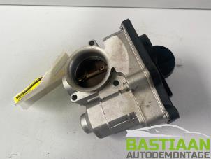 Gebruikte Gasklephuis Nissan Micra (K12) 1.2 16V Prijs € 54,99 Margeregeling aangeboden door Bastiaan Autodemontage