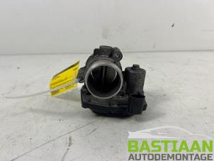 Gebruikte Gasklephuis Ford B-Max (JK8) 1.0 EcoBoost 12V 100 Prijs € 39,99 Margeregeling aangeboden door Bastiaan Autodemontage