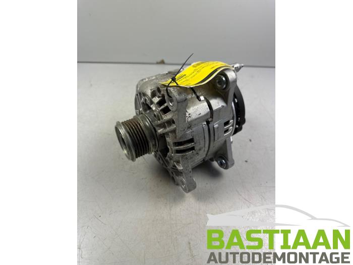 Gebruikte Dynamo Volkswagen Caddy III (2KA,2KH,2CA,2CH) 1.9 TDI Prijs € 34,99 Margeregeling aangeboden door Bastiaan Autodemontage