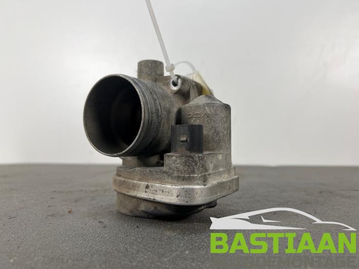 Gebruikte Gasklephuis Volkswagen Touran (1T1/T2) 1.6 FSI 16V Prijs € 39,99 Margeregeling aangeboden door Bastiaan Autodemontage