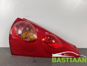 Gebruikte Achterlicht rechts Peugeot 107 1.0 12V Prijs € 28,00 Margeregeling aangeboden door Bastiaan Autodemontage