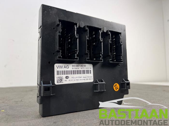 Computer Body Control van een Audi A1 (8X1/8XK) 1.2 TFSI 2013