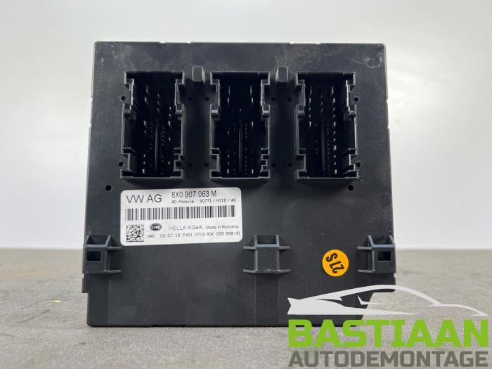 Computer Body Control van een Audi A1 (8X1/8XK) 1.2 TFSI 2013