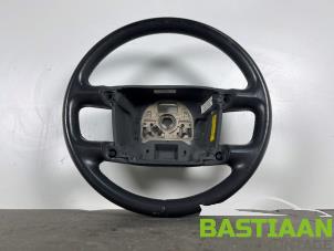 Gebruikte Stuurwiel Volkswagen Touareg (7LA/7L6) 3.2 V6 24V Prijs € 29,99 Margeregeling aangeboden door Bastiaan Autodemontage