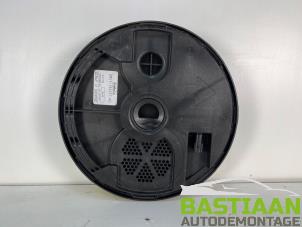 Gebruikte Subwoofer Ford Kuga II (DM2) 1.5 EcoBoost 16V 150 Prijs € 99,99 Margeregeling aangeboden door Bastiaan Autodemontage