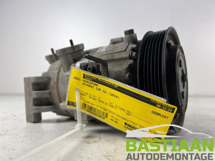 Gebruikte Pomp Airco Hyundai i30 (GDHB5) 1.4 16V Prijs € 89,99 Margeregeling aangeboden door Bastiaan Autodemontage
