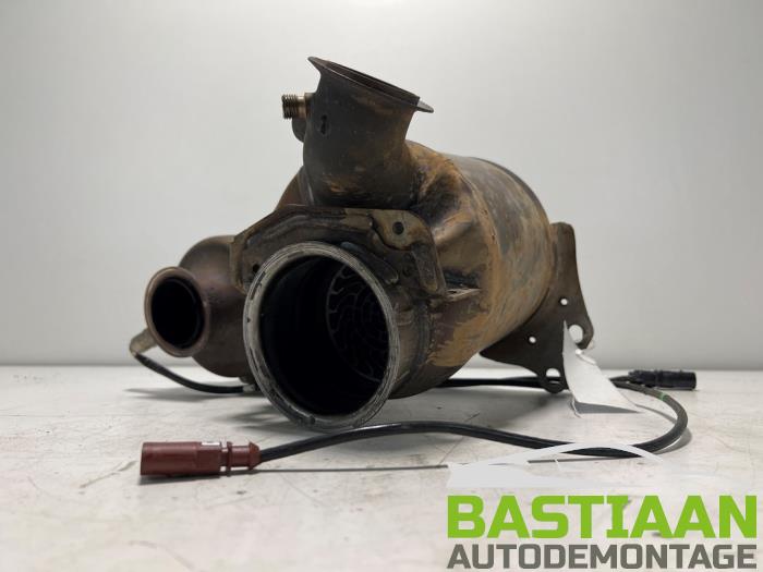 Gebruikte Roetfilter Volkswagen Golf VII (AUA) 2.0 TDI 150 16V Prijs € 499,99 Margeregeling aangeboden door Bastiaan Autodemontage