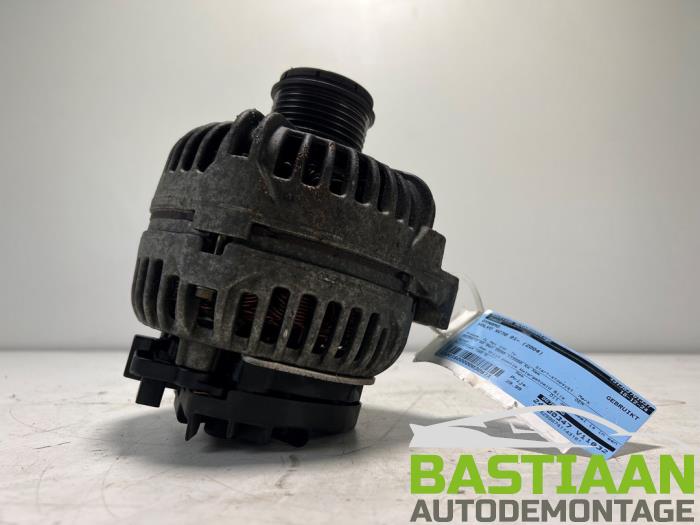 Dynamo van een Volvo XC70 (BZ) 2.5 T5 20V AWD 2004