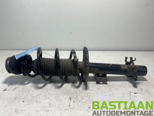 Gebruikte Mac Phersonpoot links-voor Volkswagen Up! (121) 1.0 12V 60 Prijs € 49,99 Margeregeling aangeboden door Bastiaan Autodemontage