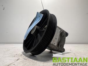 Gebruikte Servopomp Volvo V70 (SW) 2.4 D5 20V Prijs € 69,99 Margeregeling aangeboden door Bastiaan Autodemontage
