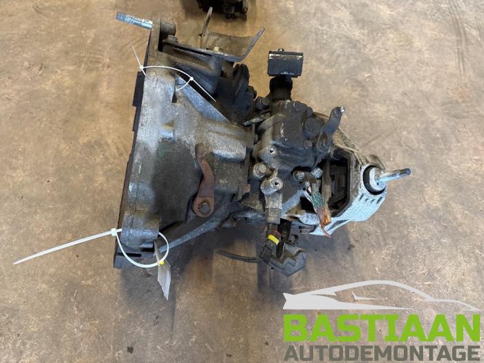 Gebruikte Versnellingsbak Fiat Panda (312) 0.9 TwinAir Turbo 85 Prijs € 549,99 Margeregeling aangeboden door Bastiaan Autodemontage