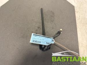 Gebruikte Antenne Mitsubishi Space Star (A0) 1.0 12V Prijs € 39,90 Margeregeling aangeboden door Bastiaan Autodemontage