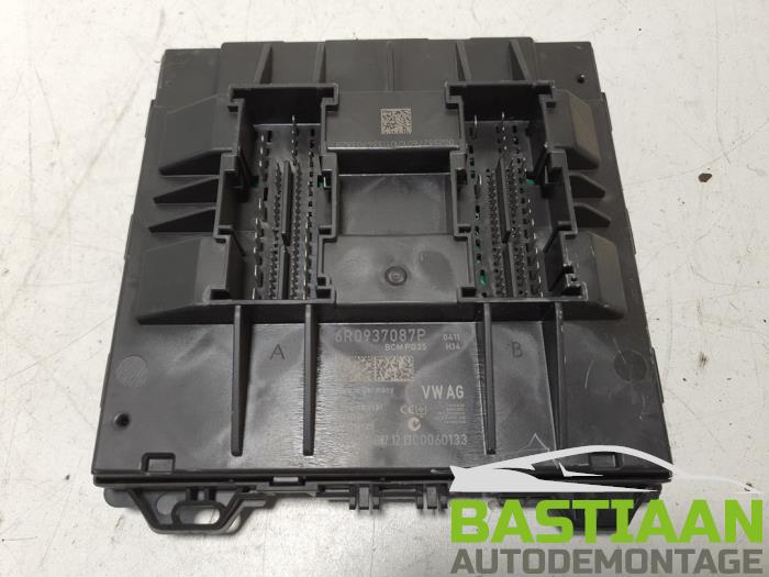 Gebruikte Boordcomputer Volkswagen Polo V (6R) 1.2 12V Prijs € 125,00 Margeregeling aangeboden door Bastiaan Autodemontage