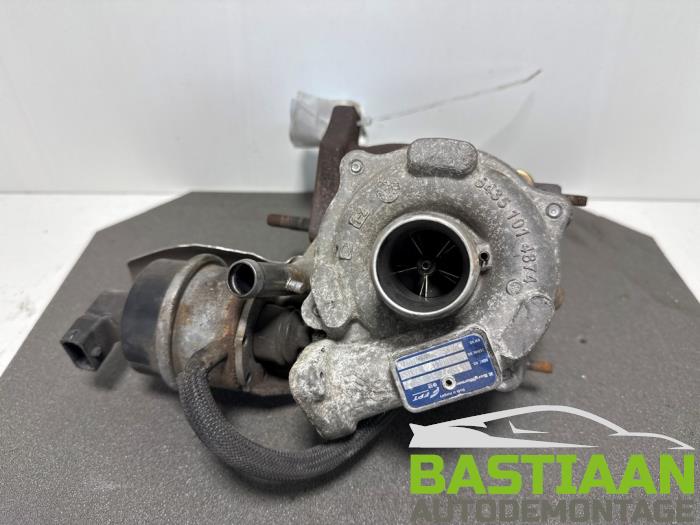 Gebruikte Turbo Opel Corsa D 1.3 CDTi 16V ecoFLEX Prijs € 250,00 Margeregeling aangeboden door Bastiaan Autodemontage
